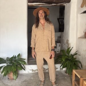 Camisa básica lino color tierra